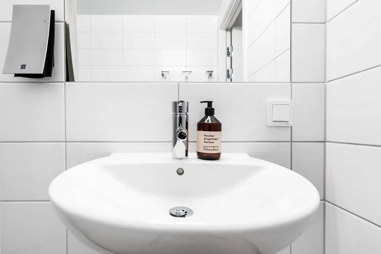 Апарт-отель Biz Apartment Bromma Стокгольм