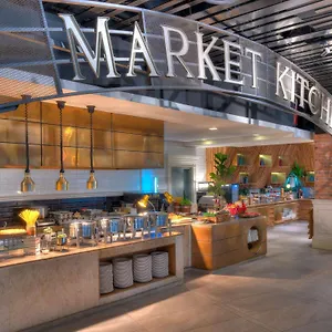 https://movenpick-hotel-and-convention-centre-klia.kualalumpurs-hotels.com