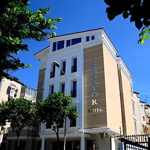 https://senator-hotel.albaniahotels.org