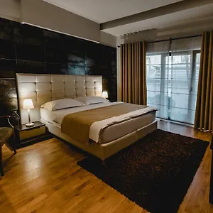 https://green-house-tirana.hotels-in-tirana.com